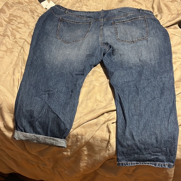 Jeans - Picture 2 of 4